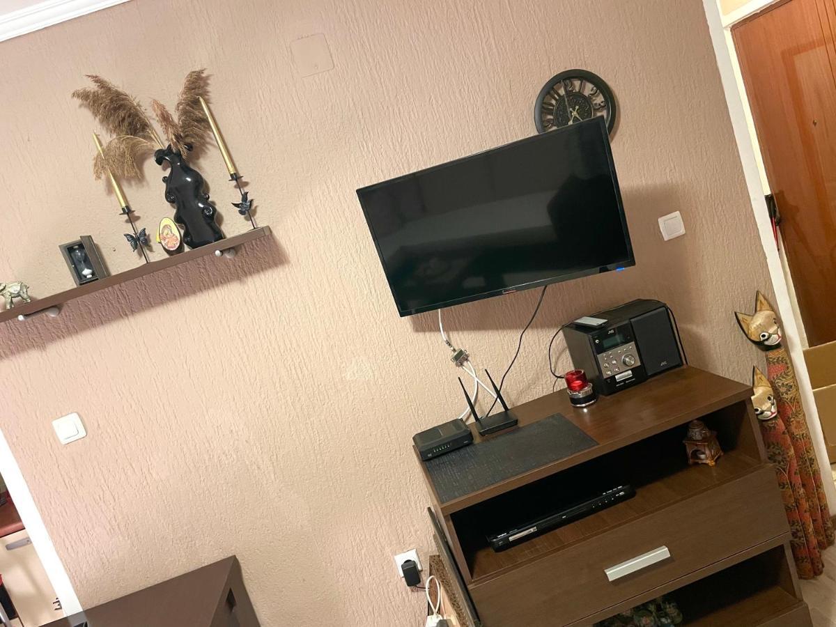 Studio Apartment For Rent In Будва Экстерьер фото